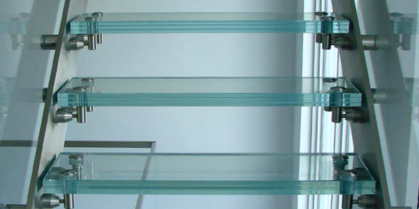 Сходи й огородження сходових маршів